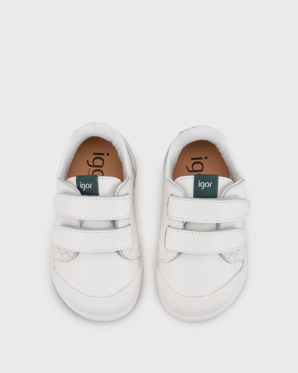 Tennis piel musgo